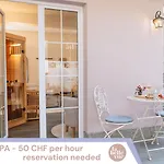 La Belle Vue Boutique & Cafe Hotell Spiez