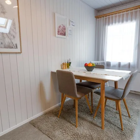 La Belle Vue Boutique Hotel&café 3* Spiez