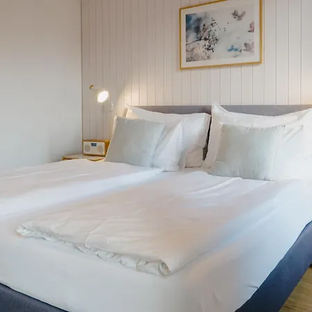 La Belle Vue Boutique & Cafe Hotel 3*