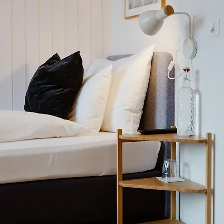 La Belle Vue Boutique Hotel&café 3*