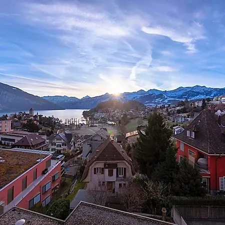 Ξενοδοχείο La Belle Vue Boutique & Cafe Spiez