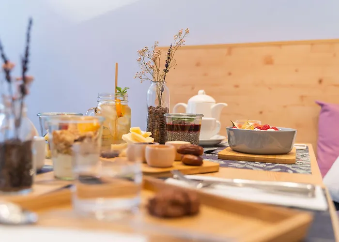 La Belle Vue Boutique & Cafe Hotel 3*