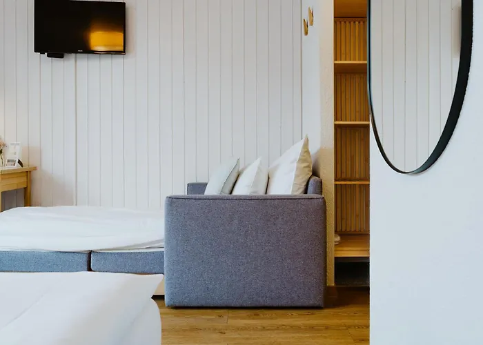 La Belle Vue Boutique & Cafe 3*