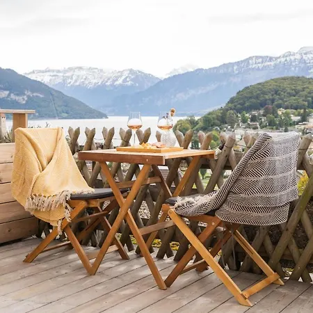 La Belle Vue Boutique & Cafe Hotel