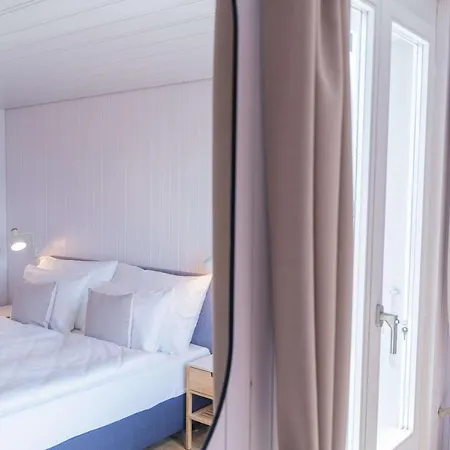 La Belle Vue Boutique & Cafe Hotel