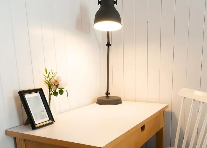 La Belle Vue Boutique & Cafe 3*