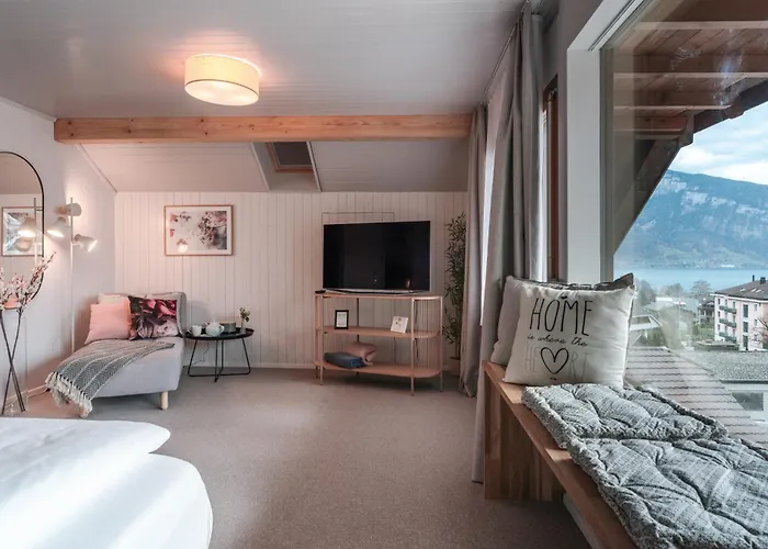 Hotel La Belle Vue Boutique & Cafe