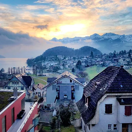 La Belle Vue Boutique & Cafe Hotell 3*