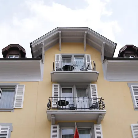 Hotell La Belle Vue Boutique & Cafe