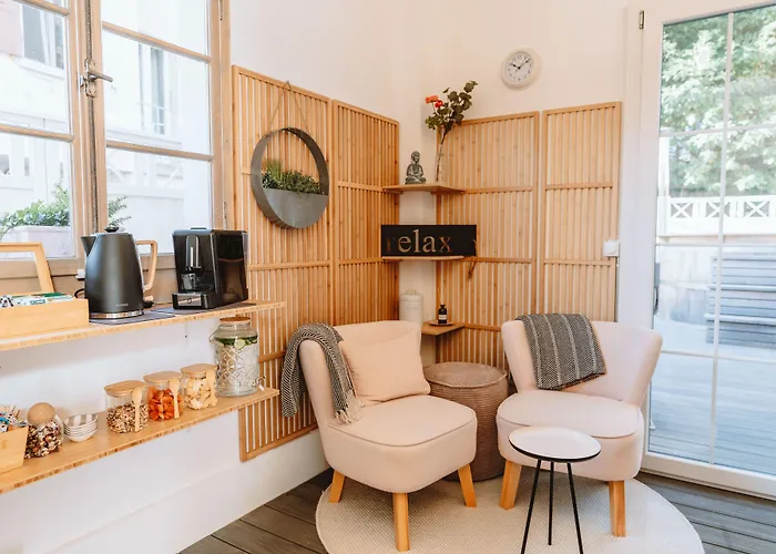 Szálloda La Belle Vue Boutique & Cafe 3*